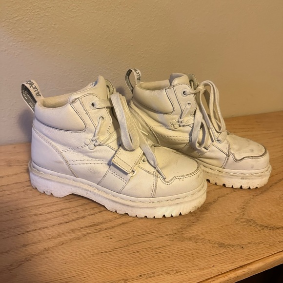 Dr Martens Zulma Women’s Virginia Leather Chunky Boot/Sneaker in White Size 8 - Picture 5 of 8